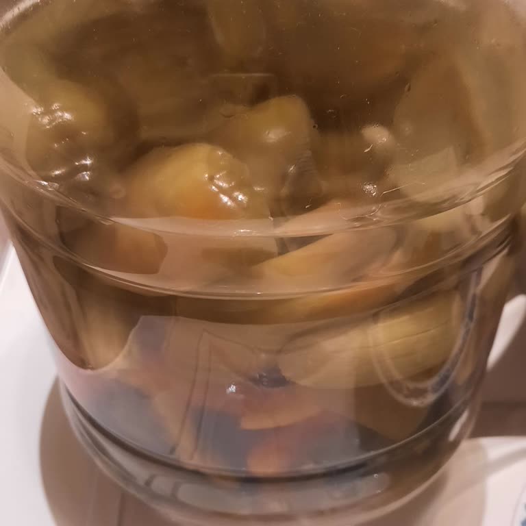 Bozuk Ve Kötü Kokulu Turşu, Satıcıdan Yanıtsız Kaldım!