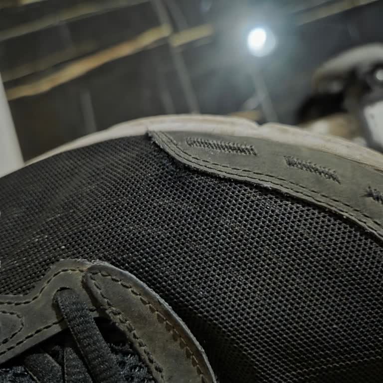 Boyner'den Aldığım Spor Ayakkabı 4 Ayda Yırtıldı: Hayal Kırıklığı!