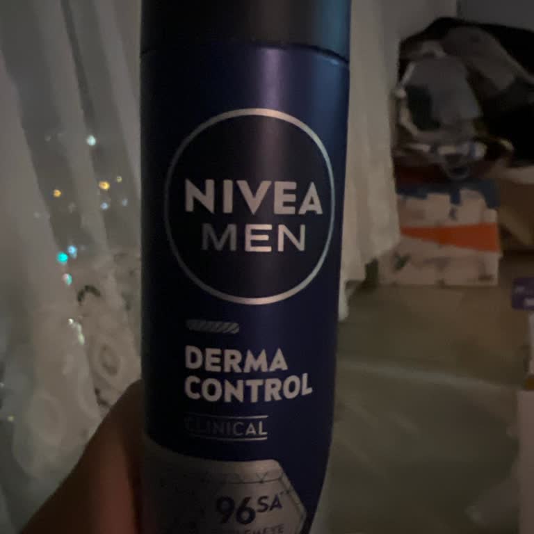 Nivea Deodorant Kendi Kendine Boşalıyor, Şikayetim Cevapsız Kaldı