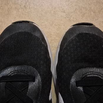 Deichmann’dan Aldığım Çocuk Ayakkabısı Kısa Sürede Açıldı, Garanti Sürecinde Hayal Kırıklığı Yaşadım