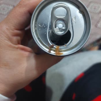 Soğuk Çaydan Çıkan Anormal Maddeyle Sağlık Endişesi Yaşadım