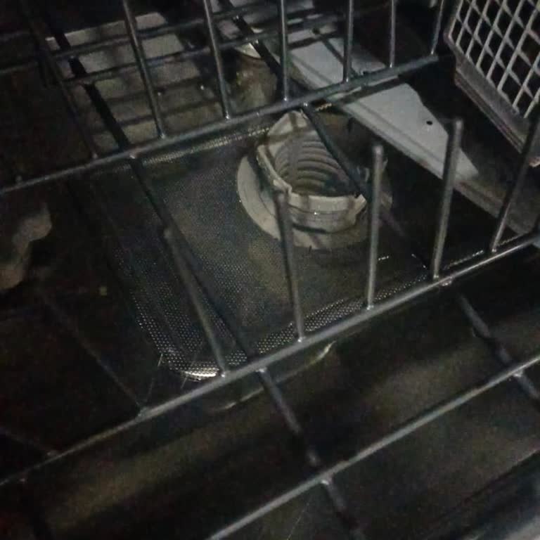 Regal Bulaşık Makinemde Sürekli Su Kaçağı Ve Kalıcı Çözüm Eksikliği