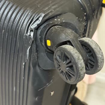 Pegasus'tan Çifte Mağduriyet: Kırık Valiz Ve İki Kez Çekilen Ödeme Hâlâ Çözülmedi!