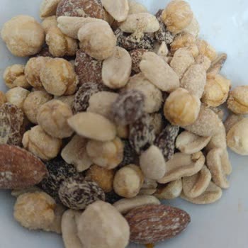 Peyman Kuruyemişte Yoğun Leblebi Tozu Nedeniyle Kalite Hayal Kırıklığı