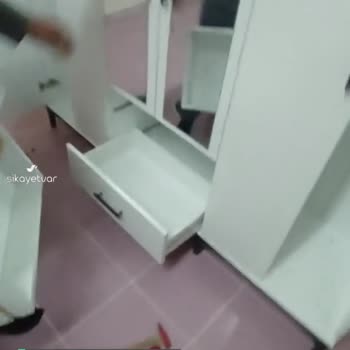 A101'den Elbise Dolabı Kusurlu!