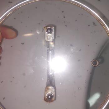 Madame Coco Titanyum Emaye Tencere Setinde Kısa Sürede Soyulma Ve Paslanma Sorunu: Ürün Değişimi Veya İade Talebi