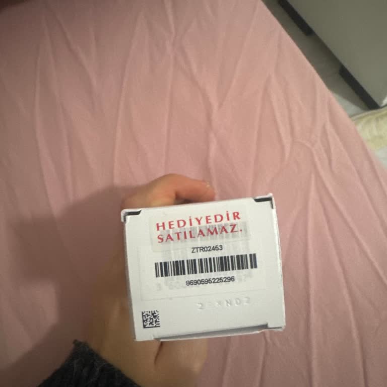 Hediye Gelen L'Oréal Paris Peeling Serumun ÜTS Kaydı Bulunmuyor