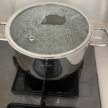 Patlayan Cam Kapakla Yaşadığımız Korku Ve Jumbo'nun İlgisizliği Mağduriyet Yarattı