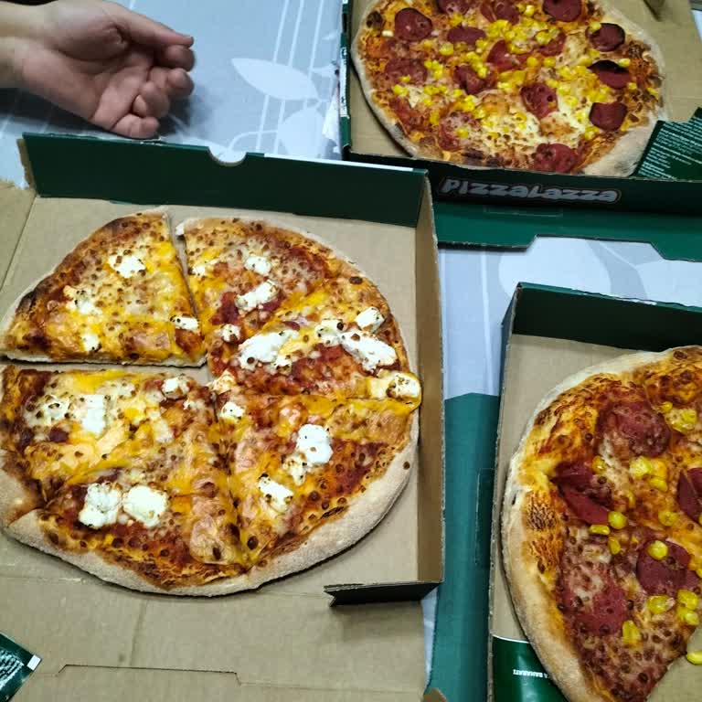 Gece Siparişi Buz Gibi Pizza İle Hayal Kırıklığına Dönüştü