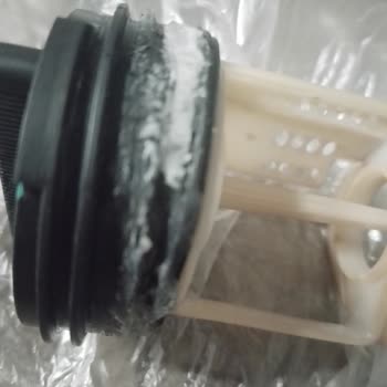 Vestel Çamaşır Makinesi Su Pompa Kapağı Kırıldı, Mağduriyet Yaşadım