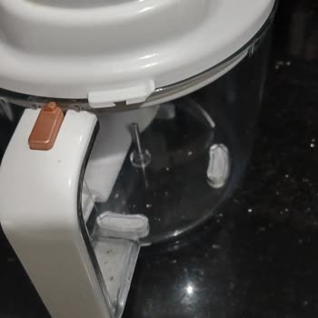 Kullanılamayan Blender Seti: Sürekli Arızalar Ve İade Talebi