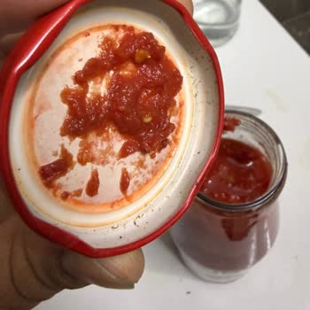 Tukaş Domates Püresinde Böceklenme Ve Küf Şoku