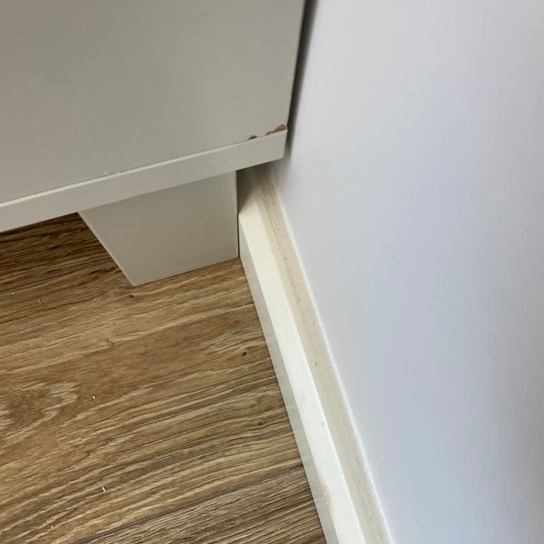 Kelebek Mobilya'dan Defolu Dolap Ve Sürekli Ertelenen Parça Değişimi Mağduriyeti