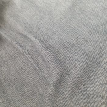 Pamuk Diye Satılan Nevresim Takımında Yoğun Tüylenme Sorunu