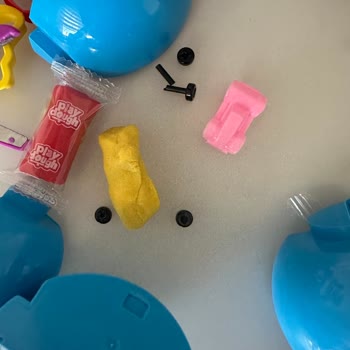 Toybox Sürpriz Yumurtadan İki Kez Kırık Oyuncak Çıkması Çocuğumu Üzdü