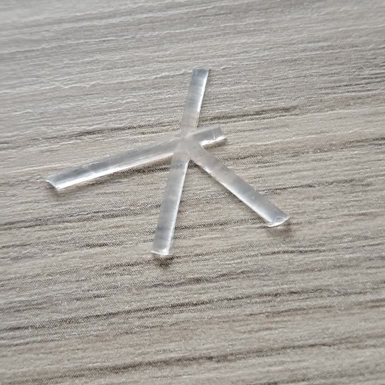 Reçel Kavanozunda Plastik Parça Tehlikesiyle Karşılaştık