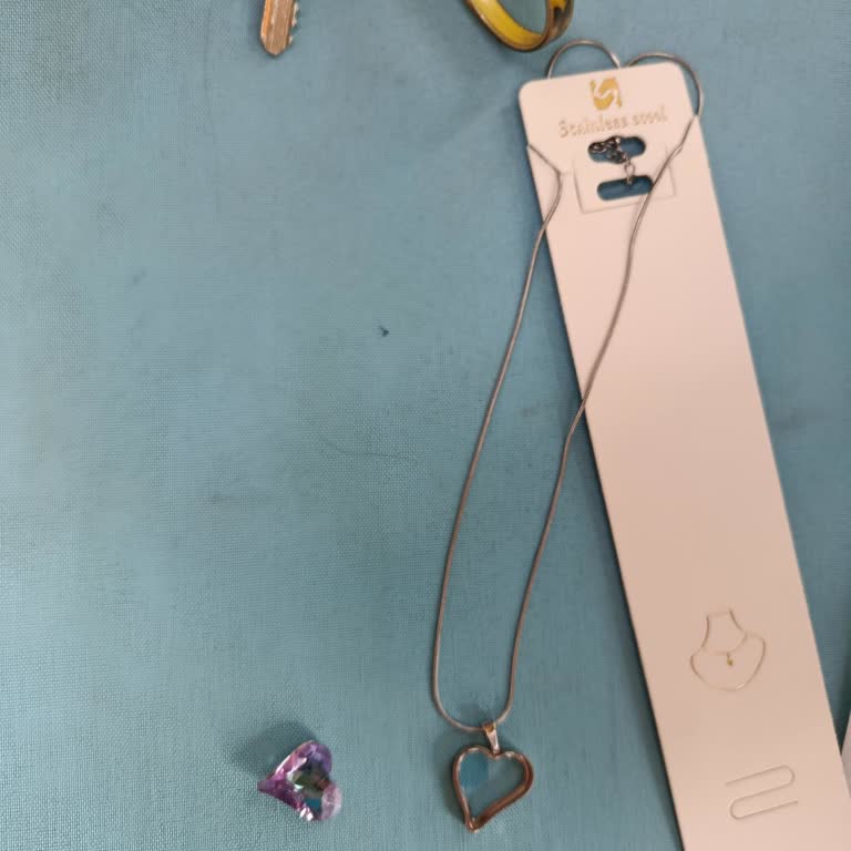 Yüncü Ali Mağazaları Ürünü Aldığım Gün Takının Taşı Düştü Ve Takı Kullanılamaz Hale Geldi