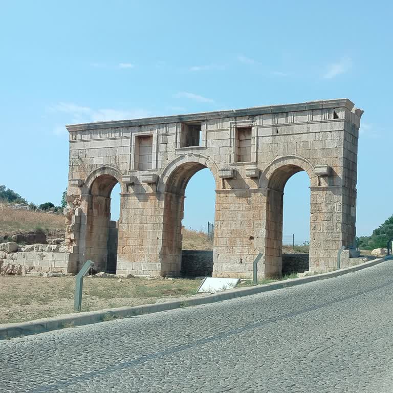 Renault Megane Vites Geçişlerinde Uğultu Sesi Ve Yetersiz Servis İlgisi