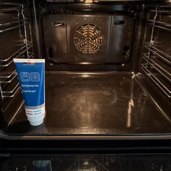 Siemens Fırında Kalıcı Lekeler Ve Yetersiz Servis Çözümü Nedeniyle Ürün Değişimi Talebi