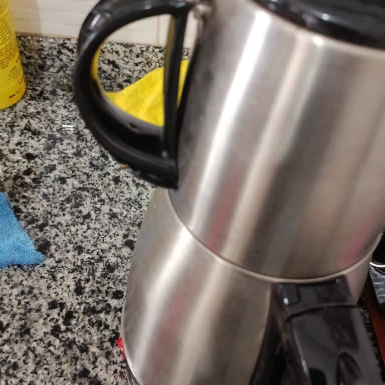 Sinbo Çaydanlık Sapı Kısa Sürede Kırıldı, Yedek Parça Ve Çözüm Sunulmadı