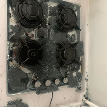 Kurulum Eksikliği Ve Cam Ocak Patlaması Sonrası Güvenlik Endişesi: Ücretsiz Model Değişimi Talebim