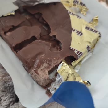 Şok Marketten Satın Alınan Çikolatanın Bozuk Çıkması Ve İade Talebi