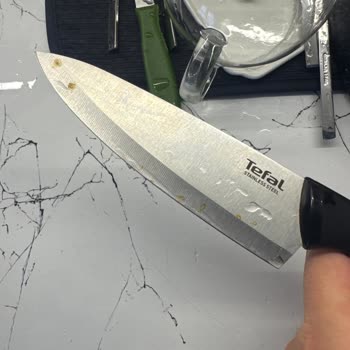 Tefal'den Alınan Bıçağın Kısa Sürede Paslanması Ve Değişim Talebi