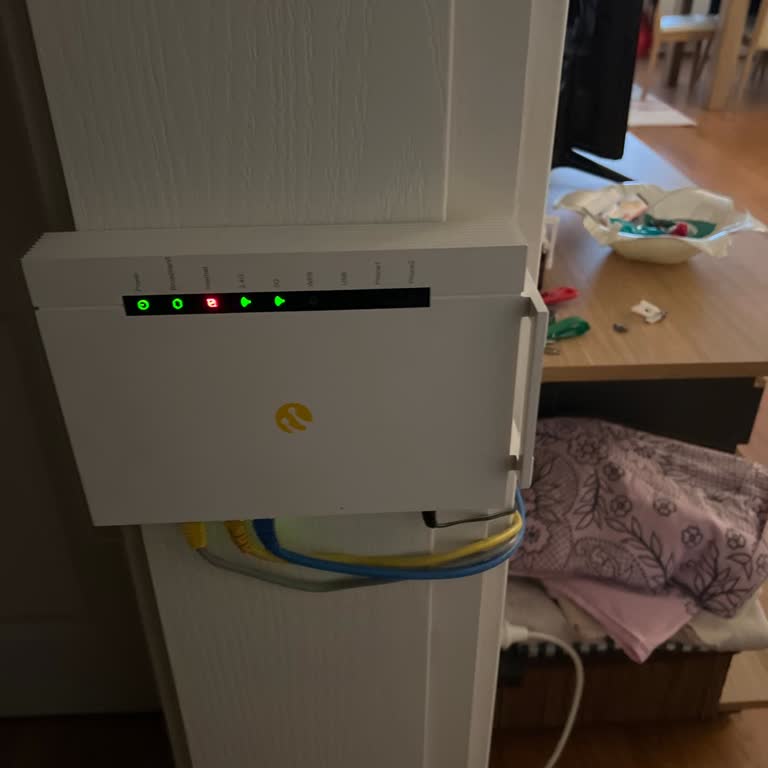 Sadece Bizim Dairemizde Günlerdir Süren İnternet Ve TV Kesintisi Mağduriyeti