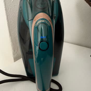 Philips Azur 8000 Serisi Ütü Garanti Kapsamında Arızalandı: Ücretsiz Tamir Veya Değişim Talebi