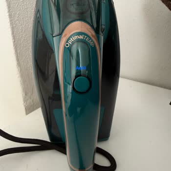 Philips Azur 8000 Serisi Ütü Garanti Kapsamında Arızalandı: Ücretsiz Tamir Veya Değişim Talebi