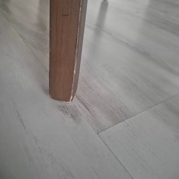 Aldığım Doğtaş Koltuk Ve Sandalyelerde Sürekli Kalite Sorunu: Çatlayan Ayaklar, Soyulan Boyalar!