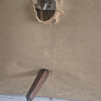 Aldığım Doğtaş Koltuk Ve Sandalyelerde Sürekli Kalite Sorunu: Çatlayan Ayaklar, Soyulan Boyalar!