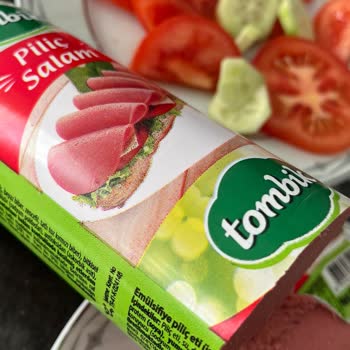 BİM Aldığım Salamdan Tavuk Tüyü Çıkması Nedeniyle Güven Kaybı Ve Sağlık Endişesi!