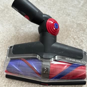 Sıfır Alınan Dyson Süpürge Kusurlu Çıktı, Servisten Kullanılmış Olarak Geri Geldi!