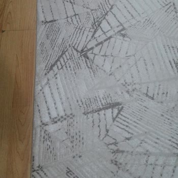 Aldığım Halılar Kısa Sürede Deforme Oldu, Mağaza Çözüm Sunmadı