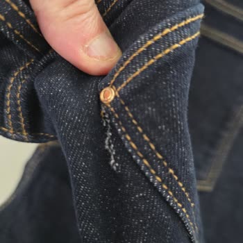 Colin's Pantolonda İmalat Hatası Mağduriyeti Ve Olumsuz Müşteri Deneyimi