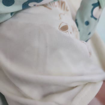 Molfix 3 Numara Bez Sürekli Sızdırıyor Bebeğimizin Rahatını Bozuyor