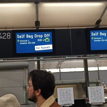 Ajet Kontuarında Tek Personel Yüzünden Yaşanan Stresli Check İn Deneyimi