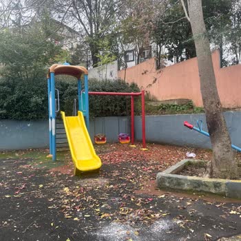 Semavi Güneş Parkı'nın Yenilenmesi Ve Güvenli Hale Getirilmesi Talebi