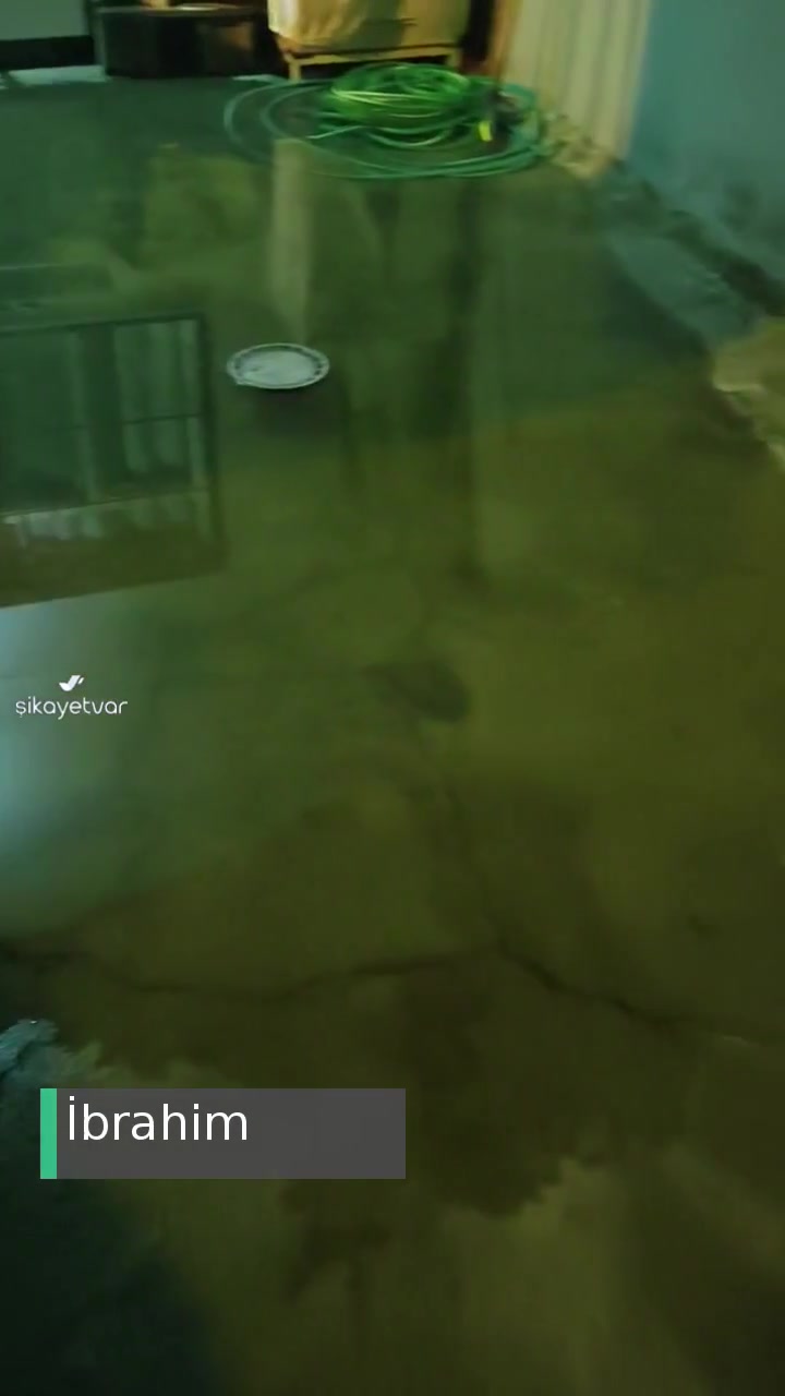 Şanlıurfa Büyükşehir Belediyesi Evi Su Basmış! videonun kapak resmi