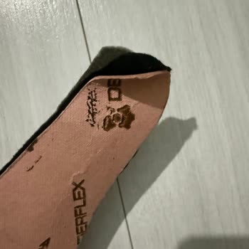 Ayakkabı Dünyası'ndan Aldığım Botun Tabanı Kısa Sürede Deforme Oldu, Tamir Sonrası Sorun Devam Ediyor