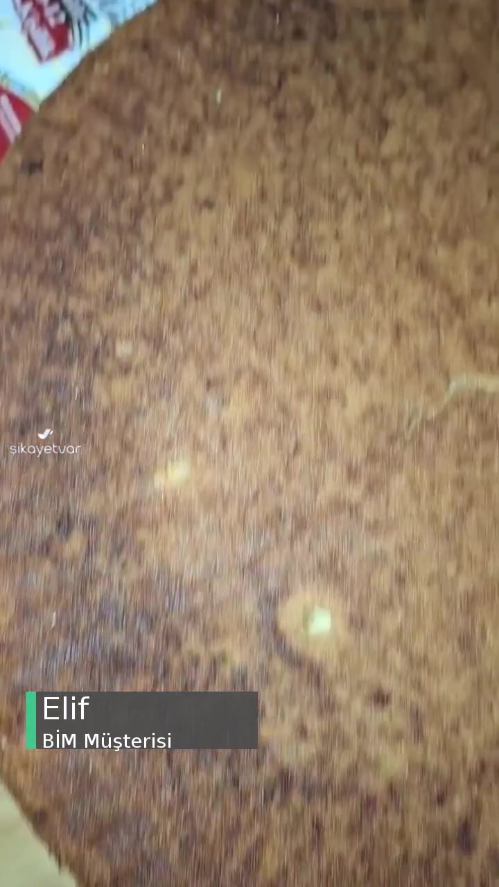 BİM Yanmış Ve İçinden Cam Çıkan PastaMilan'ın Pasta Tabanı videonun kapak resmi