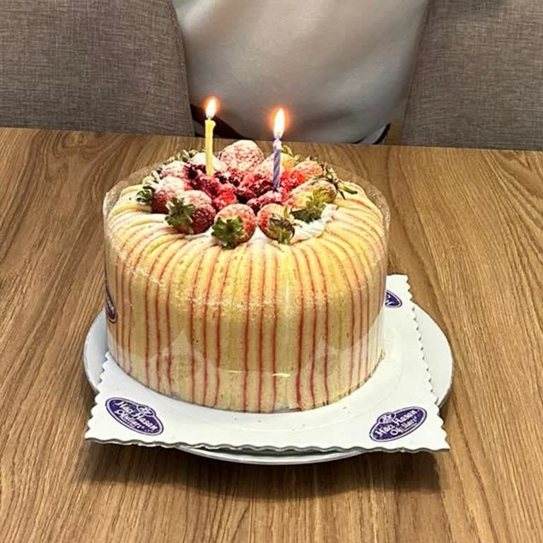 Hacı Hasan Oğulları Pasta Bozuk Çıktı