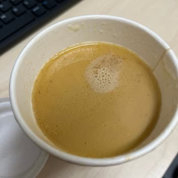 Kahve Dünyası Vialand Şubesinde Standartlara Uymayan White Mocha Deneyimi Ve İade Talebi