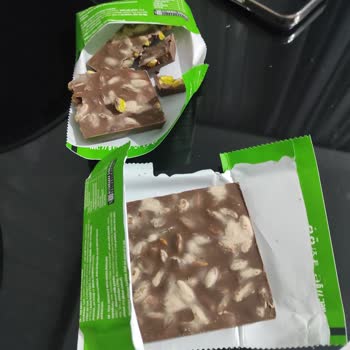 Kahve Dünyası Tambol Antep Fıstıklı Sütlü Çikolata Bozuk Çıktı!