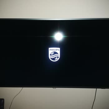 Philips TV Yazılım Sorunu Nedeniyle Televizyonum Açılmıyor