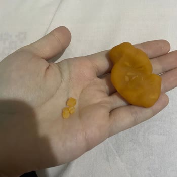 Çocuk Oyuncağından Cam Kırığı Çıkması Nedeniyle Güvenlik Endişesi