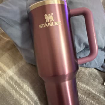 Stanley Termosun Akıtma Sorunu ve Yetersiz Mağaza Desteği