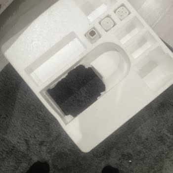 Karaca Züccaciye'den Aldığım Yemek Takımında Kırık Ve Defolu Parçalar, Parça Değişimi Talebim!