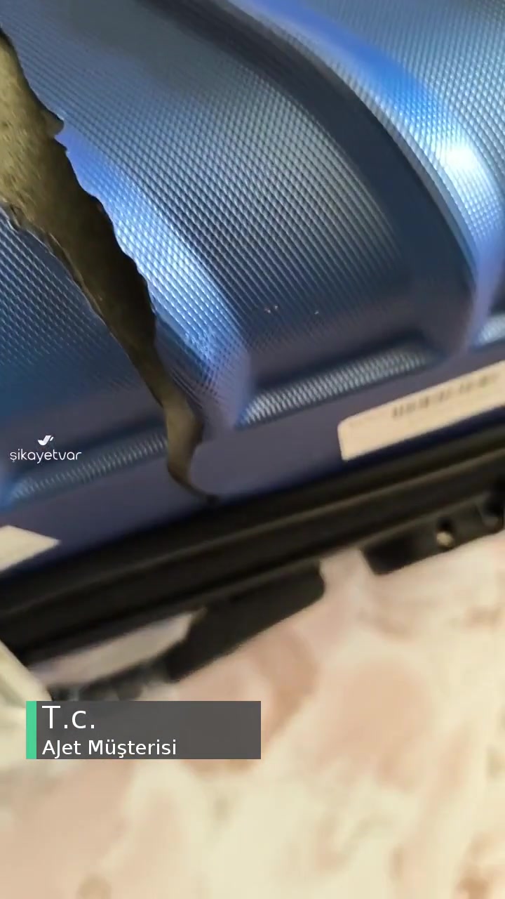 Ajet Kırık Hasarlı Bagaj videonun kapak resmi